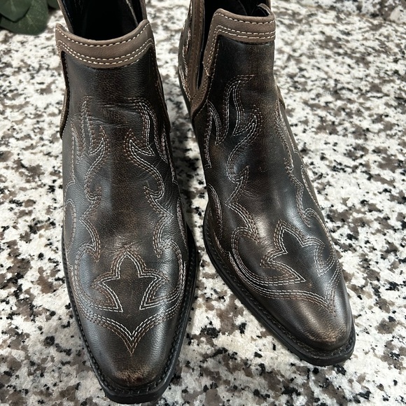 Myra Emmie Faye Stitched Ankle Boot Sz 7 - Picture 13 of 16